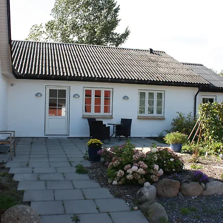 Holmehuset Bed&Breakfast-2